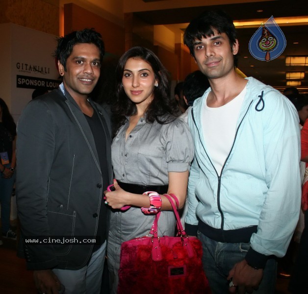  Page 3 Celebs at Sabyasachi Party at LFW  - 34 / 37 photos