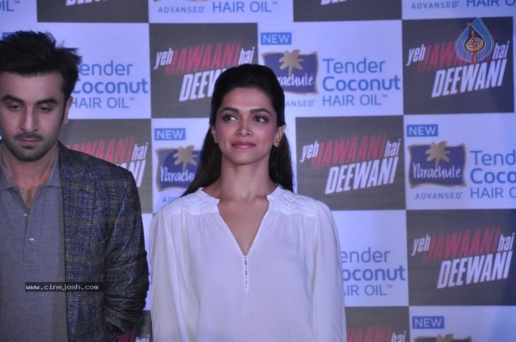 Parachute Advansed Tender Coconut Hair Oil Event  - 29 / 65 photos