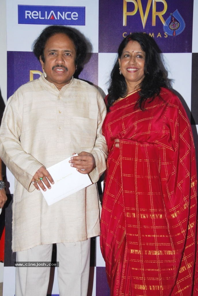 Parinda Bollywood Movie Premiere Show - 5 / 68 photos