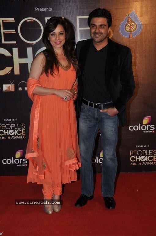 Hot Bolly Celebs at People's Choice Awards 2012 - 104 / 150 photos