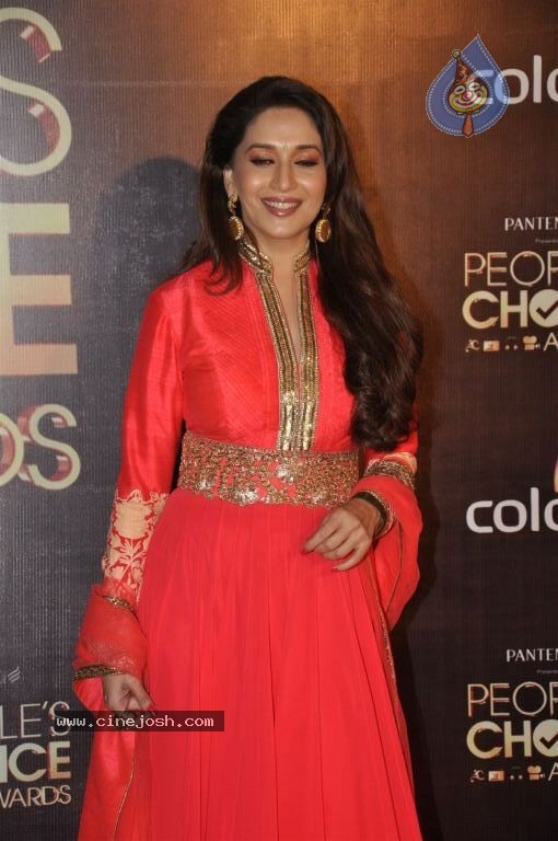 Hot Bolly Celebs at People's Choice Awards 2012 - 116 / 150 photos