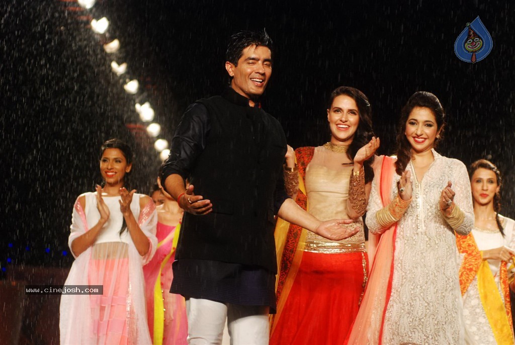 Pidilite 8th Annual Caring with Style Fashion Show - 32 / 127 photos