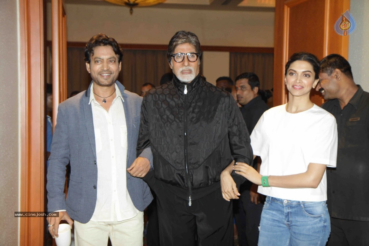 Piku Film Media Meet - 26 / 32 photos