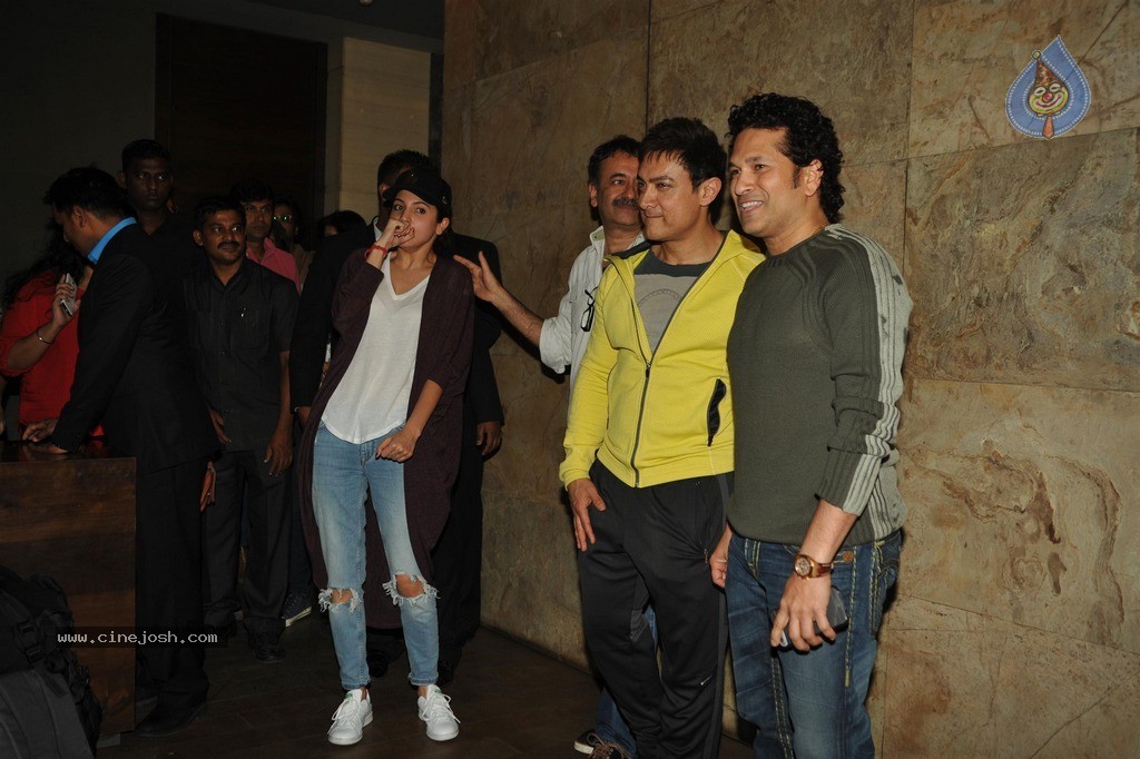 PK Special Screening for Sachin - 16 / 81 photos