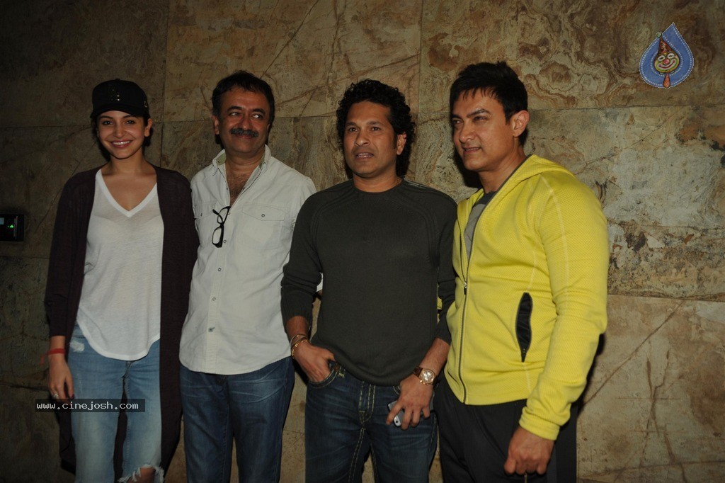 PK Special Screening for Sachin - 20 / 81 photos