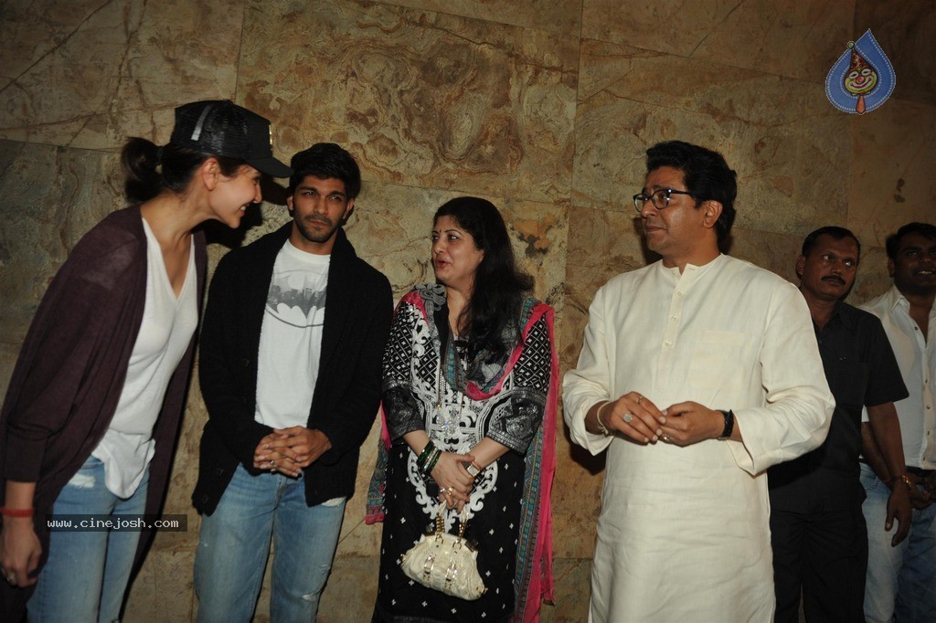 PK Special Screening for Sachin - 30 / 81 photos