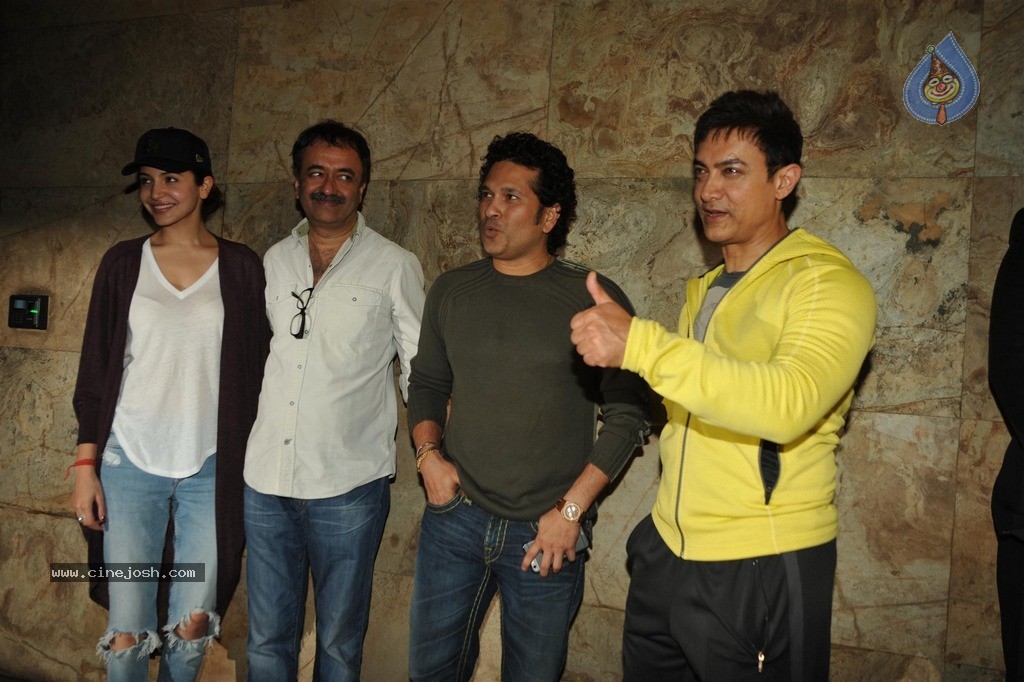 PK Special Screening for Sachin - 71 / 81 photos