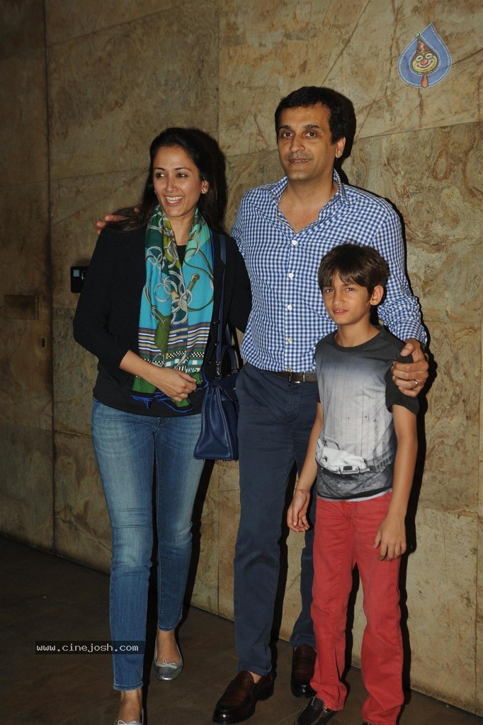 PK Special Screening for Sachin - 80 / 81 photos