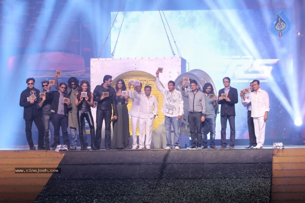 Players Movie Music Launch - 71 / 109 photos