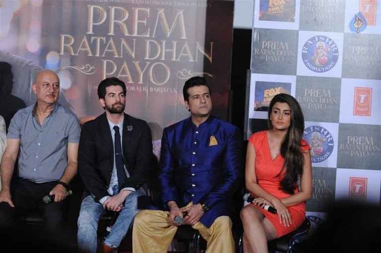 Prem Ratan Dhan Payo Trailer Launch - 42 / 62 photos