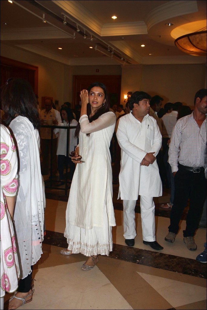 Celebs at Priyanka Chopra Father Condolence Meet - 5 / 59 photos