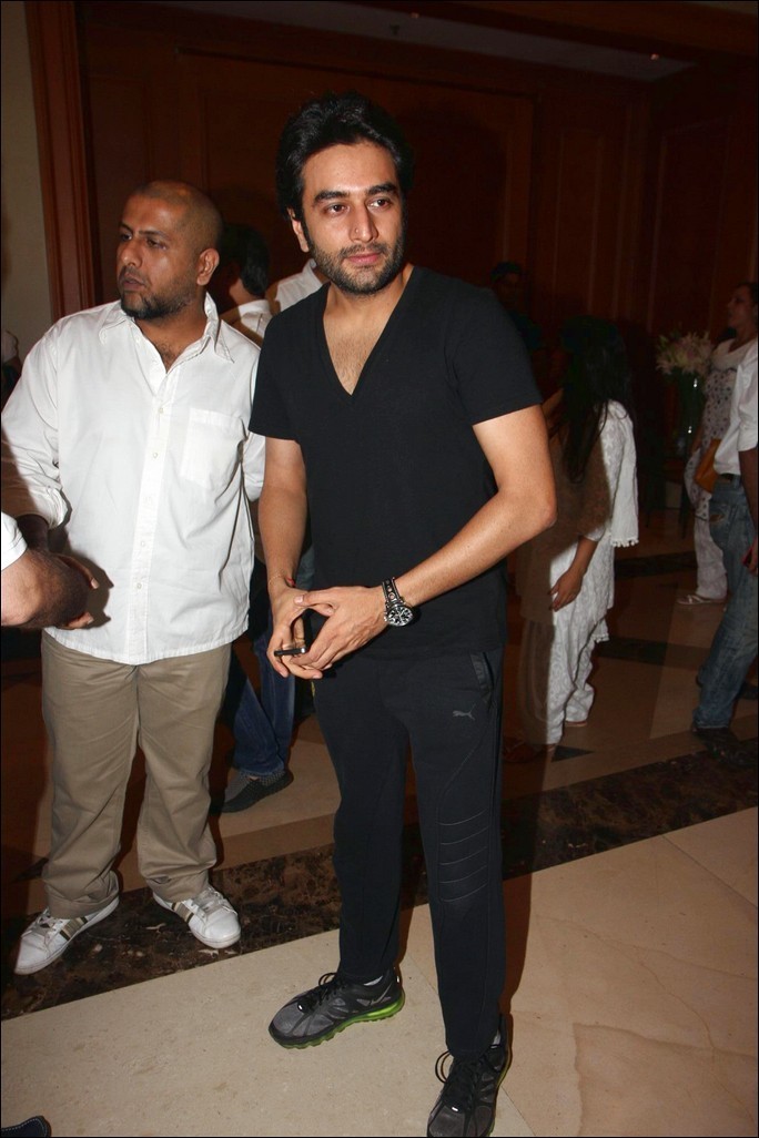 Celebs at Priyanka Chopra Father Condolence Meet - 31 / 59 photos
