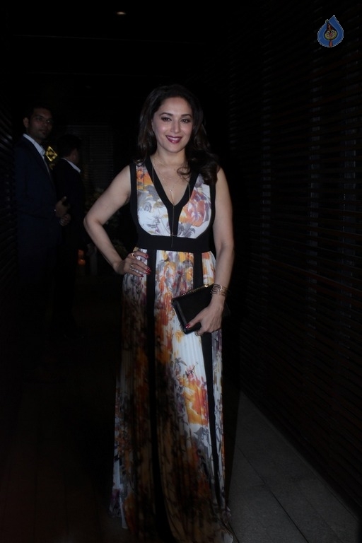 Priyanka Chopra Host Success Party of Ventilator Movie - 1 / 42 photos
