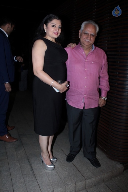 Priyanka Chopra Host Success Party of Ventilator Movie - 39 / 42 photos