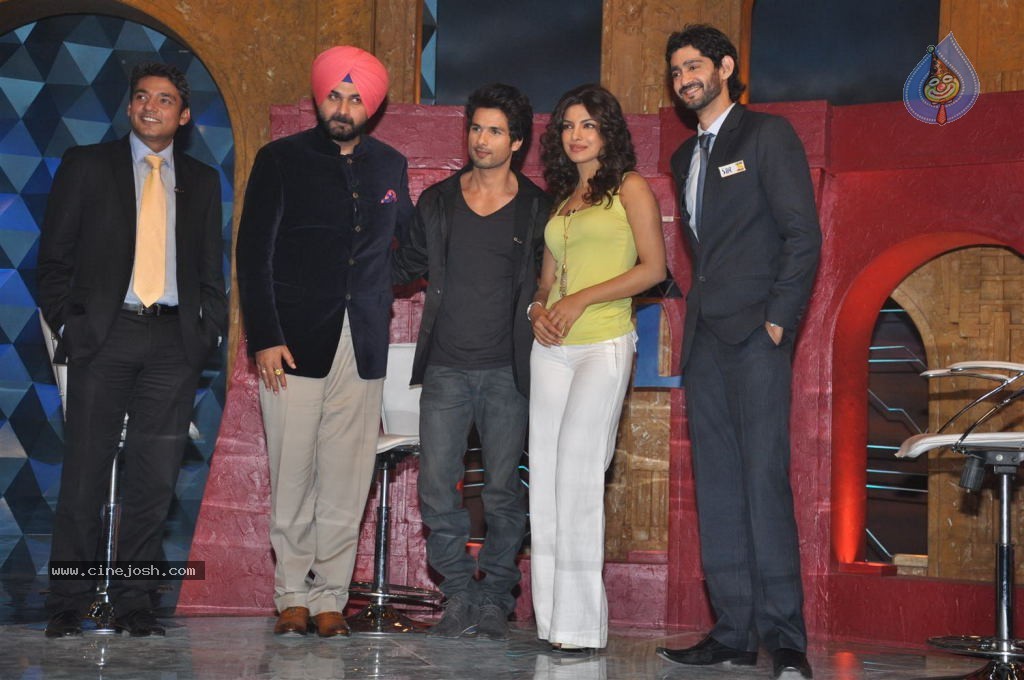 Priyanka Chopra On The Set Of Extra Inning T20 - 35 / 38 photos