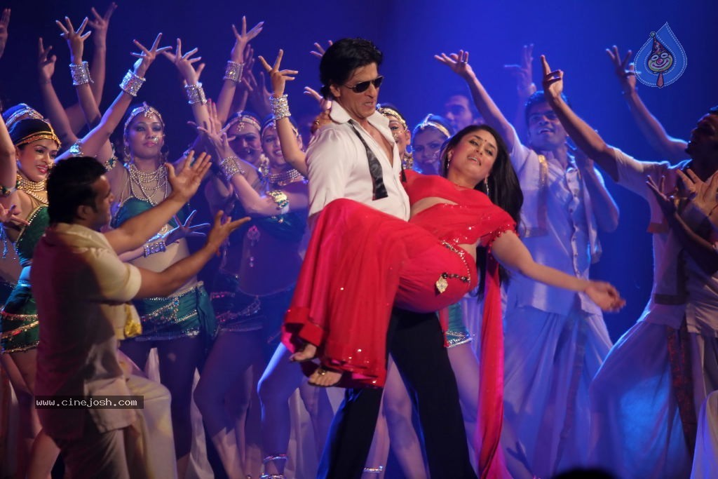 RA.One Movie Music Launch - 89 / 101 photos