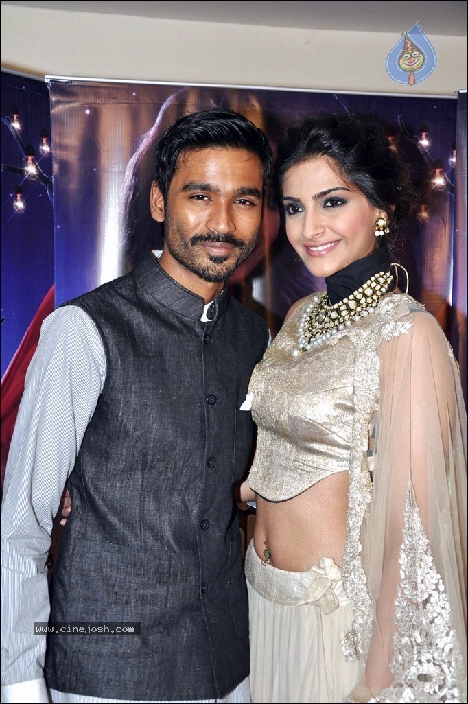 Raanjhanaa Team at Jhalak Dikhhla Jaa Sets - 1 / 43 photos