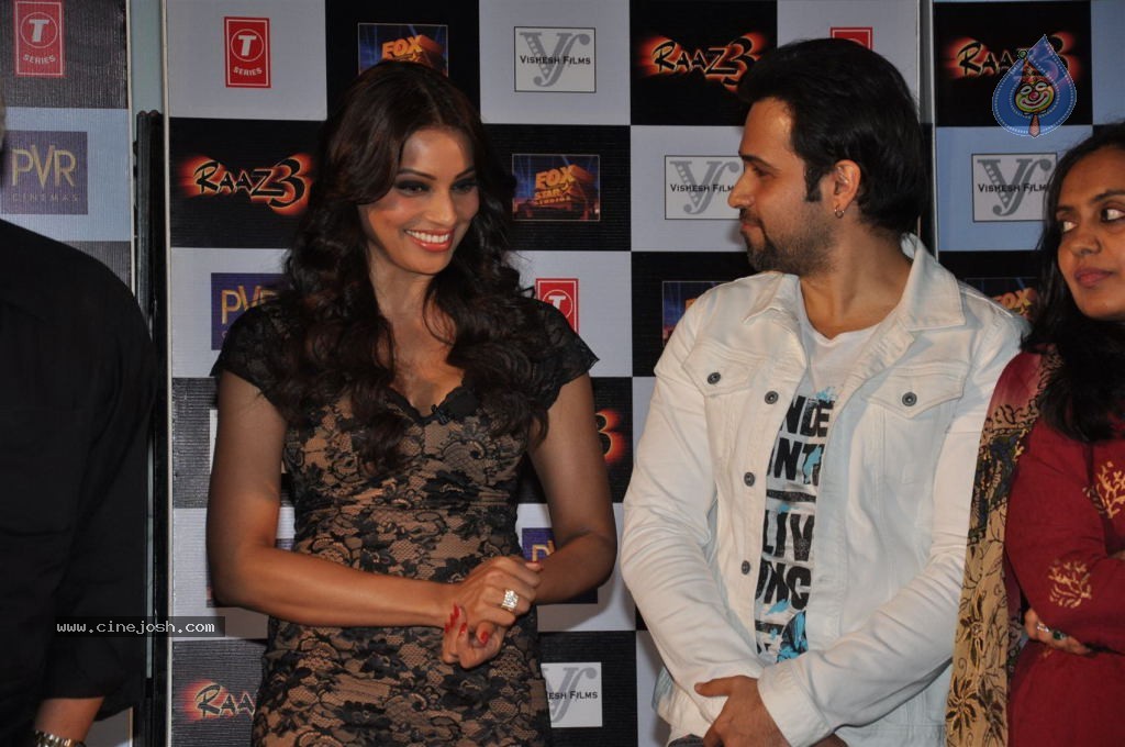 Raaz 3 Film 1st Look Launch - 33 / 51 photos
