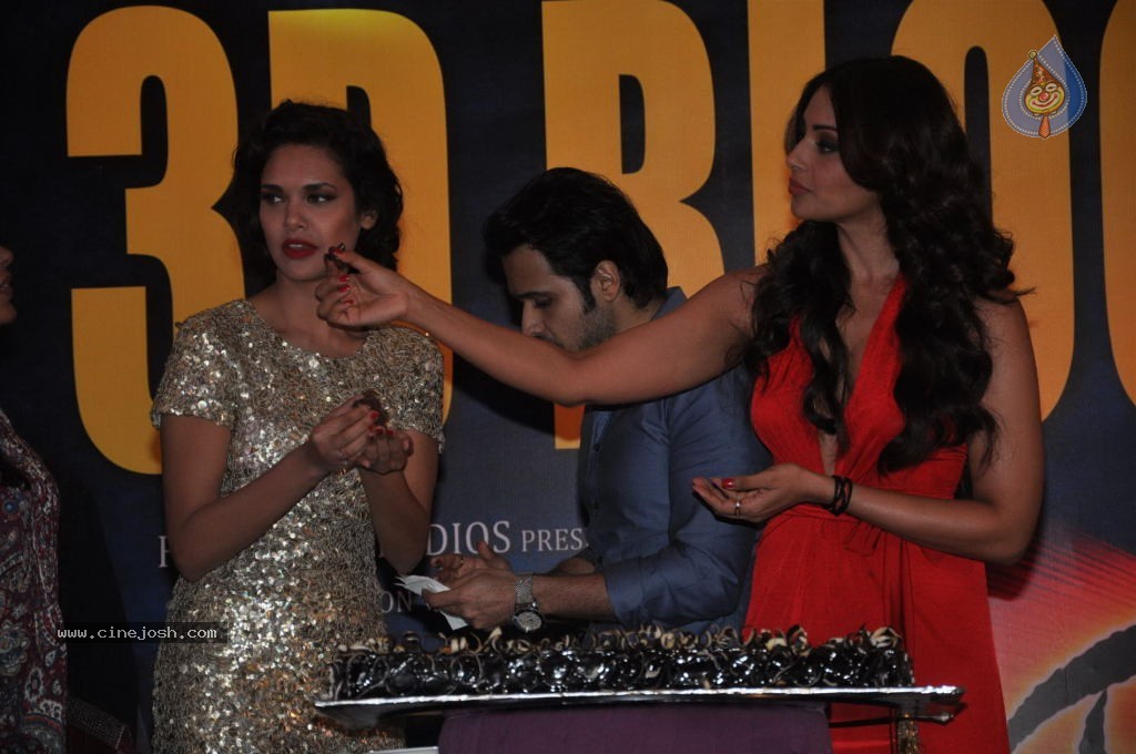 Raaz 3 Success Party - 20 / 59 photos