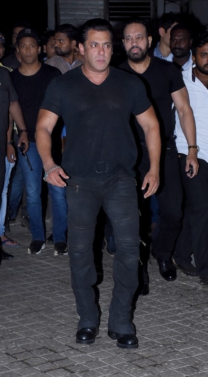 Race 3 Special Screening Photos - 4 / 10 photos