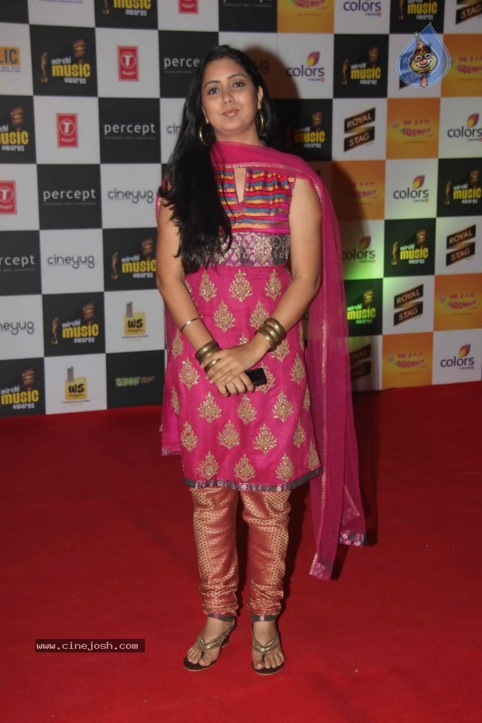 Radio Mirchi Awards 2012 Red Carpet - 82 / 104 photos