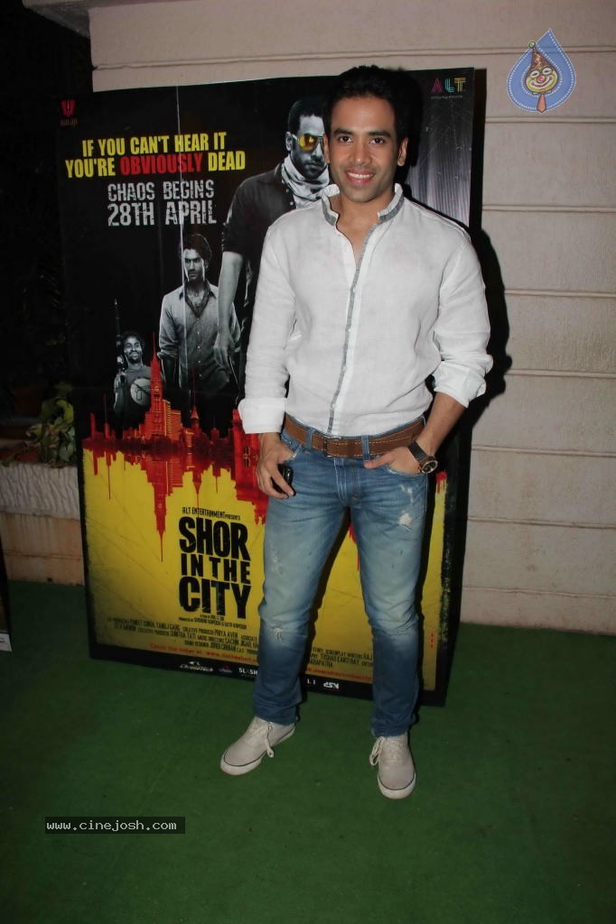 Ragini MMS Movie Success Bash - 29 / 77 photos