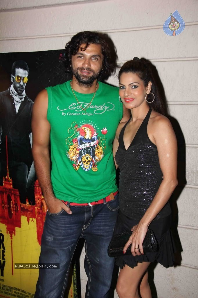 Ragini MMS Movie Success Bash - 68 / 77 photos