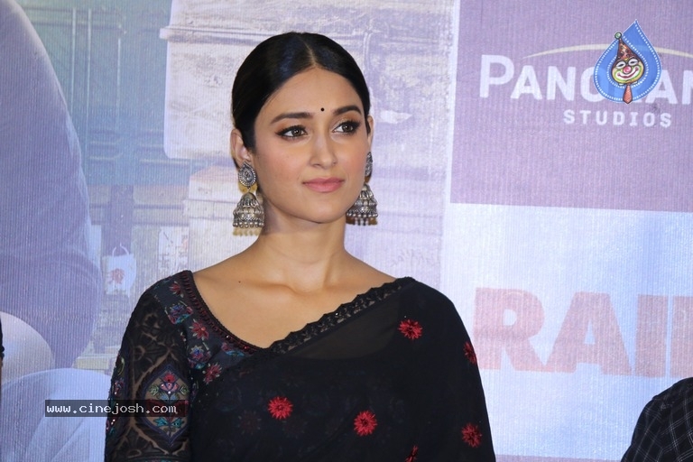 Raid Movie Trailer Launch Photos - 3 / 15 photos