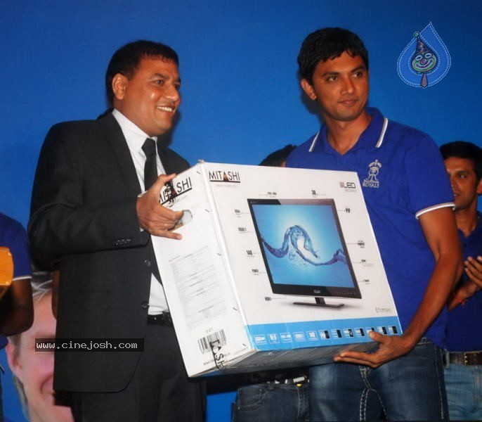 Rajasthan Royals Team Launches New Range of LCD Mitashi - 6 / 27 photos