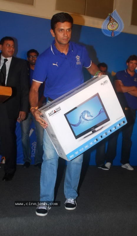 Rajasthan Royals Team Launches New Range of LCD Mitashi - 17 / 27 photos