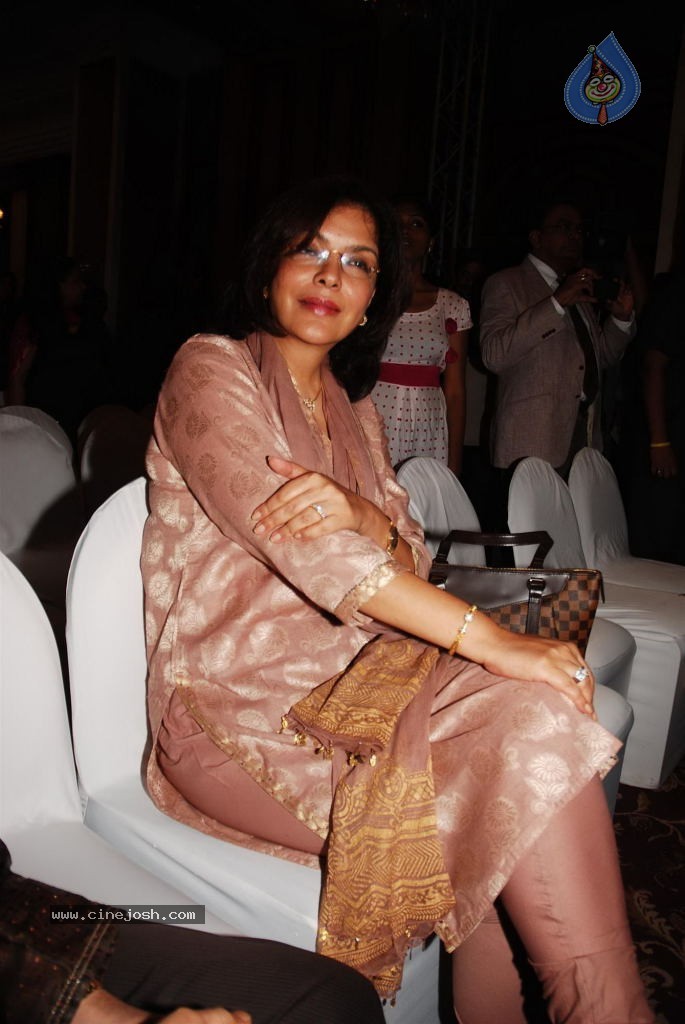 Rajesh Khanna Statue Unveiling Photos - 31 / 127 photos