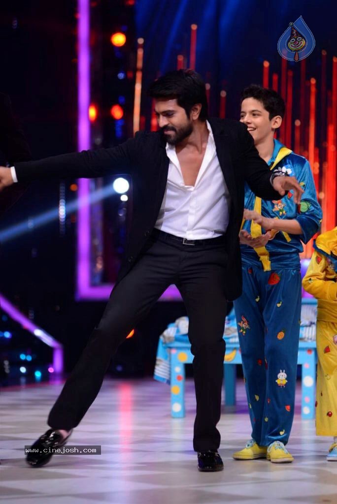 Ram Charan at Zanjeer Promotional Event - 93 / 137 photos