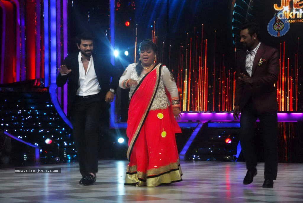 Ram Charan at Zanjeer Promotional Event - 101 / 137 photos