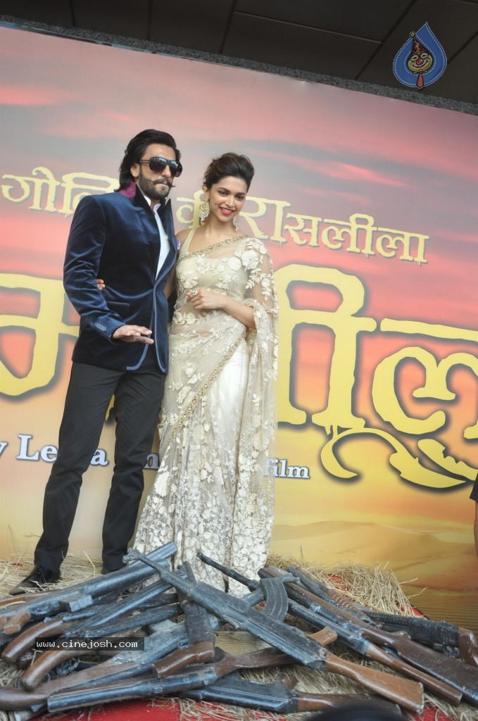 Ram Leela Film Trailer Launch - 29 / 57 photos