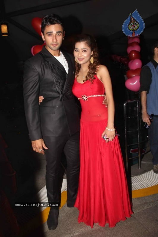 Ram Milaayi Jodi 100 Episodes Success Party - 1 / 42 photos