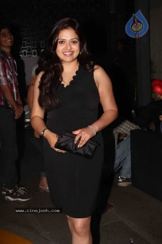 Ram Milaayi Jodi 100 Episodes Success Party - 40 / 42 photos