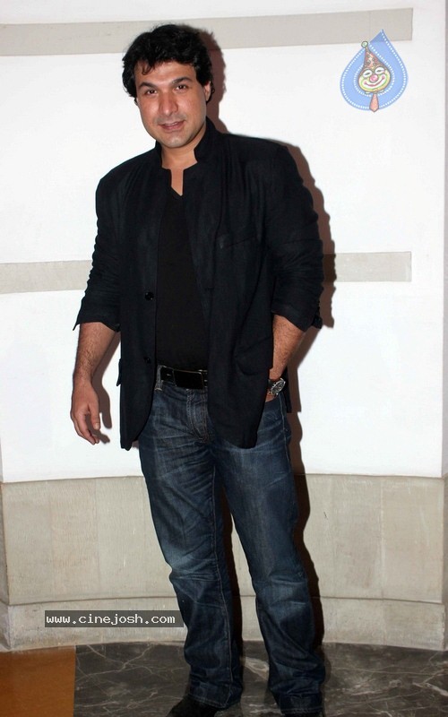 Ramaiya Vastavaiya Music Launch - 26 / 63 photos