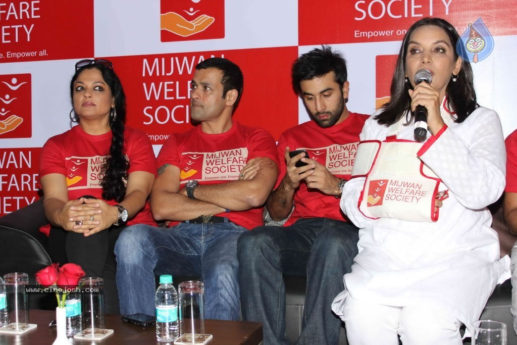 Ranbir Kapoor at Mijwan Welfare Society Event - 18 / 21 photos
