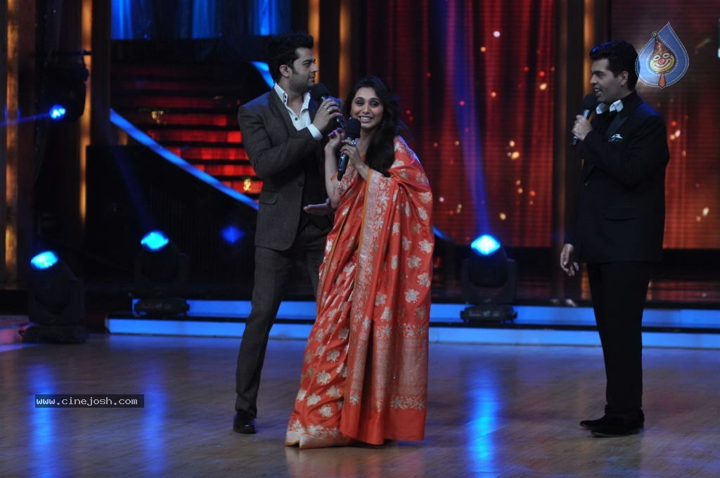 Rani Mukherjee at Jhalak Dikhhla Jaa Sets - 30 / 53 photos