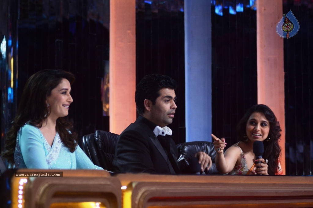 Rani Mukherjee at Jhalak Dikhhla Jaa Sets