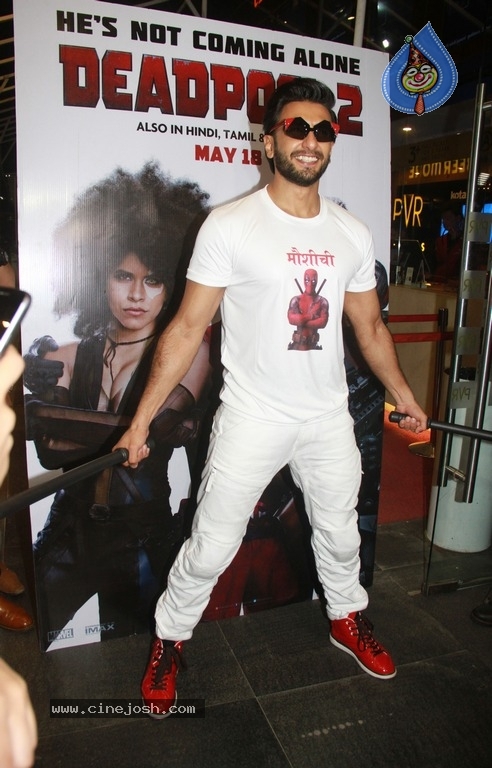 Ranveer Singh Host Special Screening Of Deadpool 2 - 9 / 17 photos