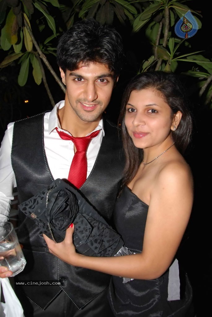 Rati Agnihotri Christmas Party - 12 / 28 photos