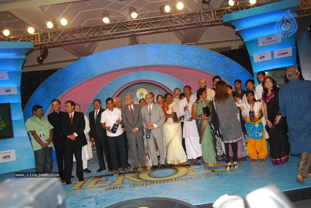 Real Heroes Awards 2011 - 20 / 45 photos