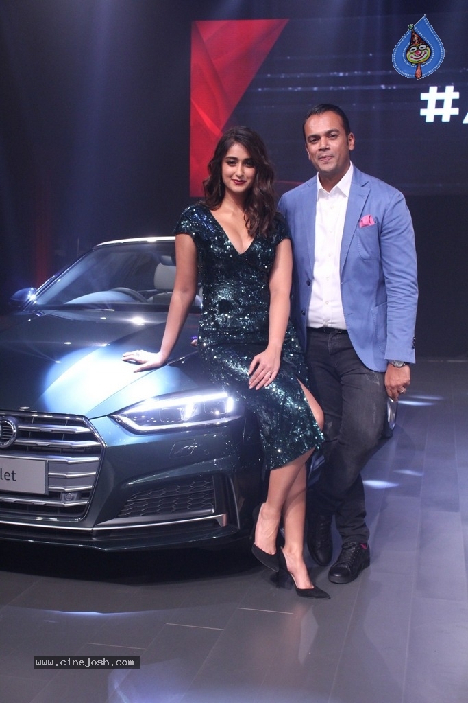 Red Carpet Of Luxury and Fashion As Hello - 24 / 58 photos