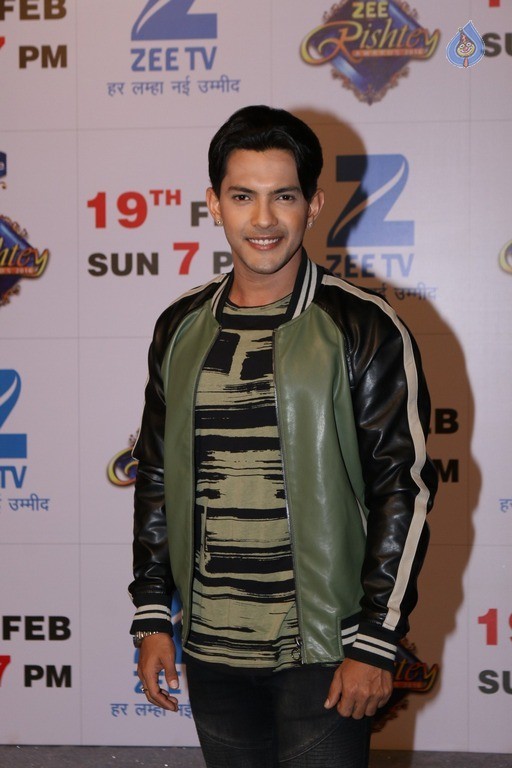 Red Carpet Of Zee Rishtey Awards - 54 / 63 photos