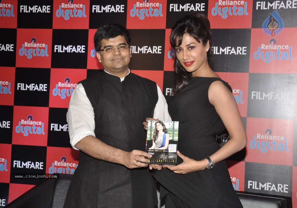 Reliance Digital Filmfare Calendar Launch - 10 / 83 photos