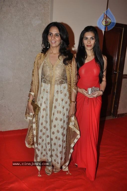 Retail Jeweller India Awards 2012 - 30 / 51 photos