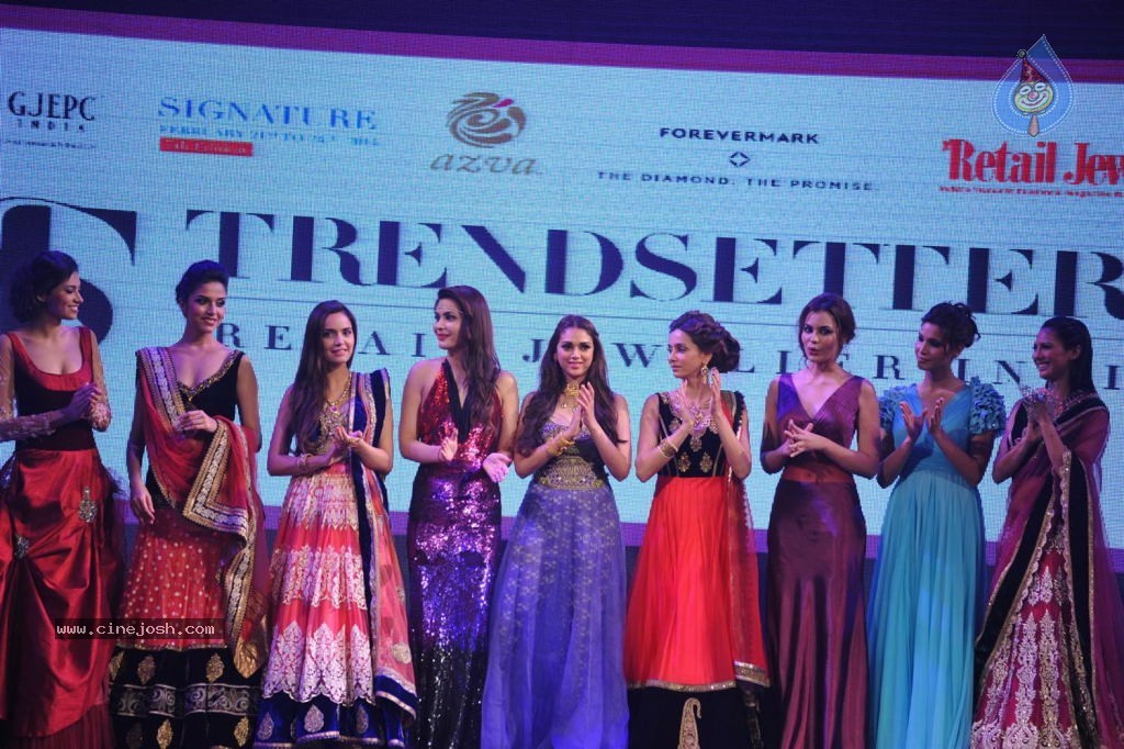 Retail Jeweller India Trendsetter Fashion Show - 36 / 108 photos