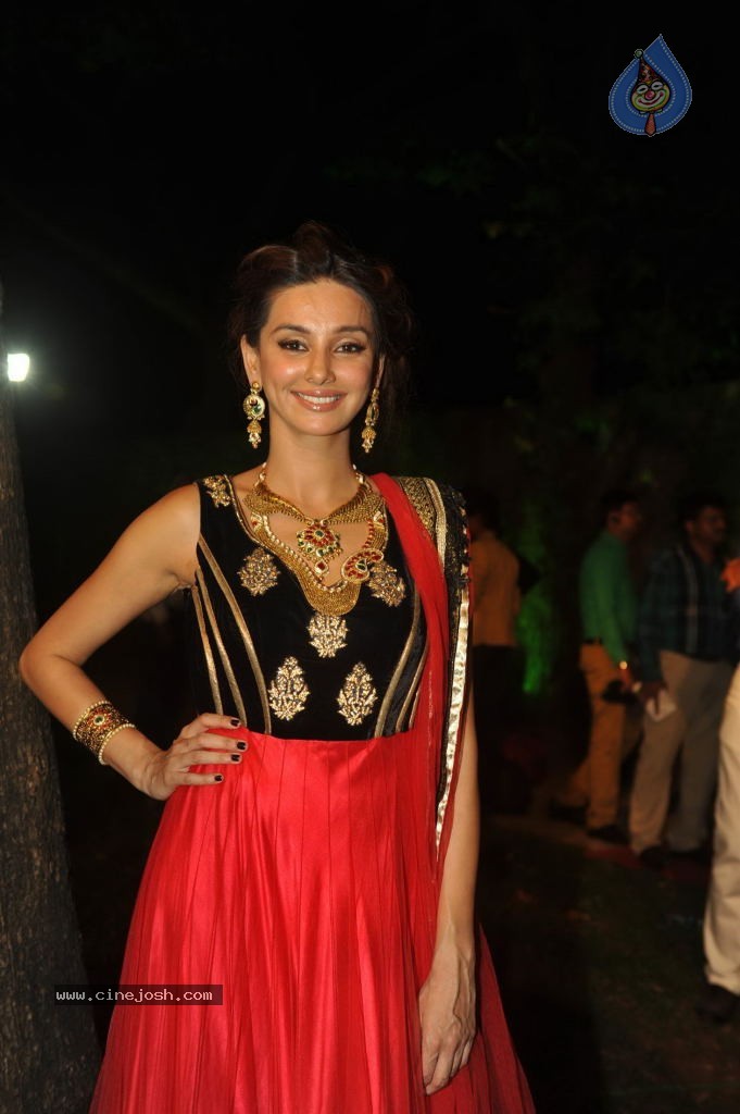 Retail Jeweller India Trendsetter Fashion Show - 49 / 108 photos