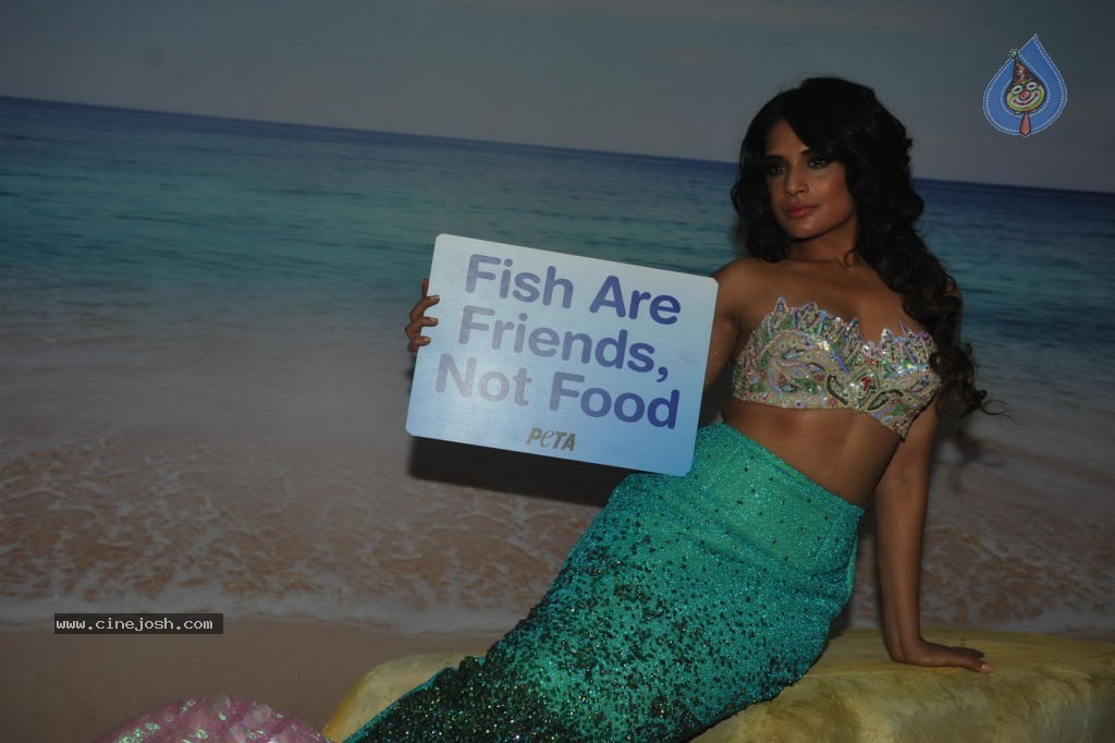 Richa Chadda Peta Vegetarian Ad Shoot - 2 / 36 photos